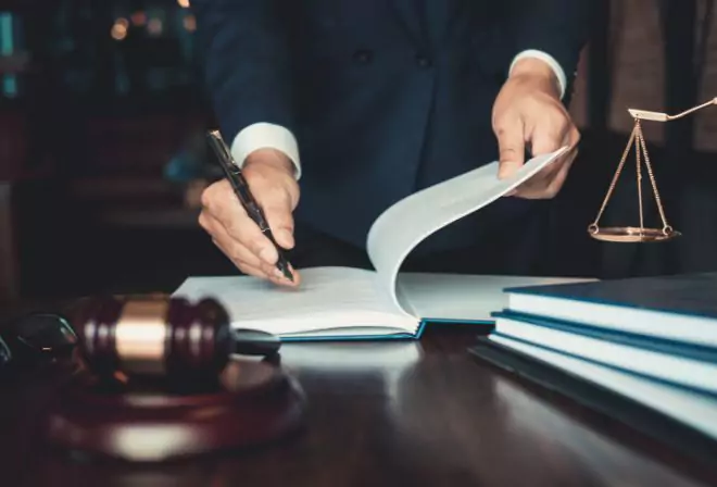 The Art of Advocacy: Winning Cases with Logic and Emotion